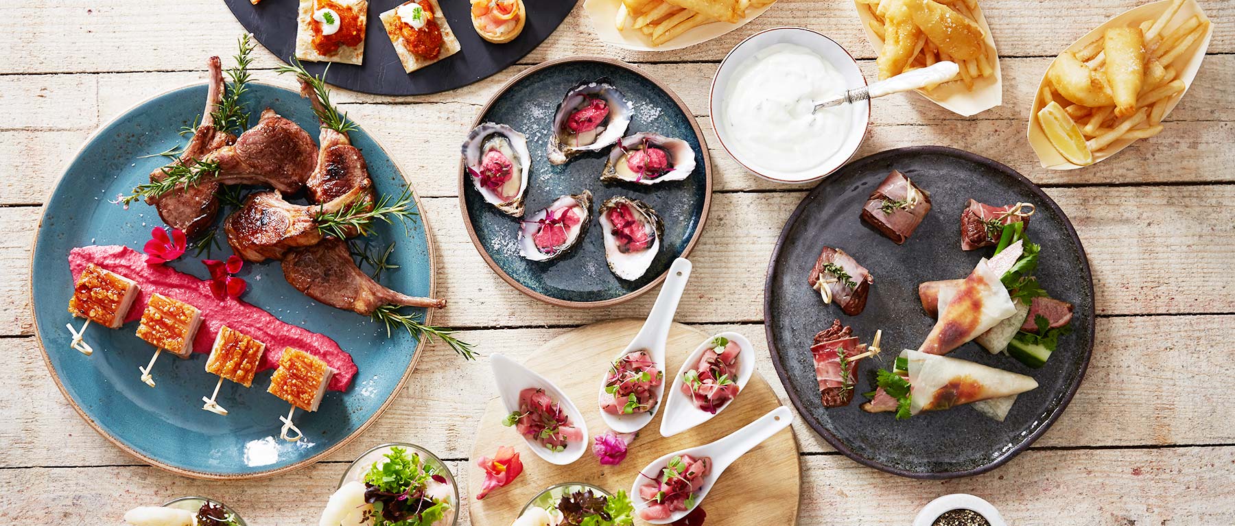 https://fabulouscatering.dtcorp.com.au/wp-content/uploads/2016/06/wedding-cocktail-1.jpg
