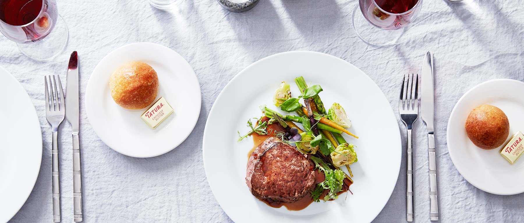 https://fabulouscatering.dtcorp.com.au/wp-content/uploads/2016/09/sitdown.jpg